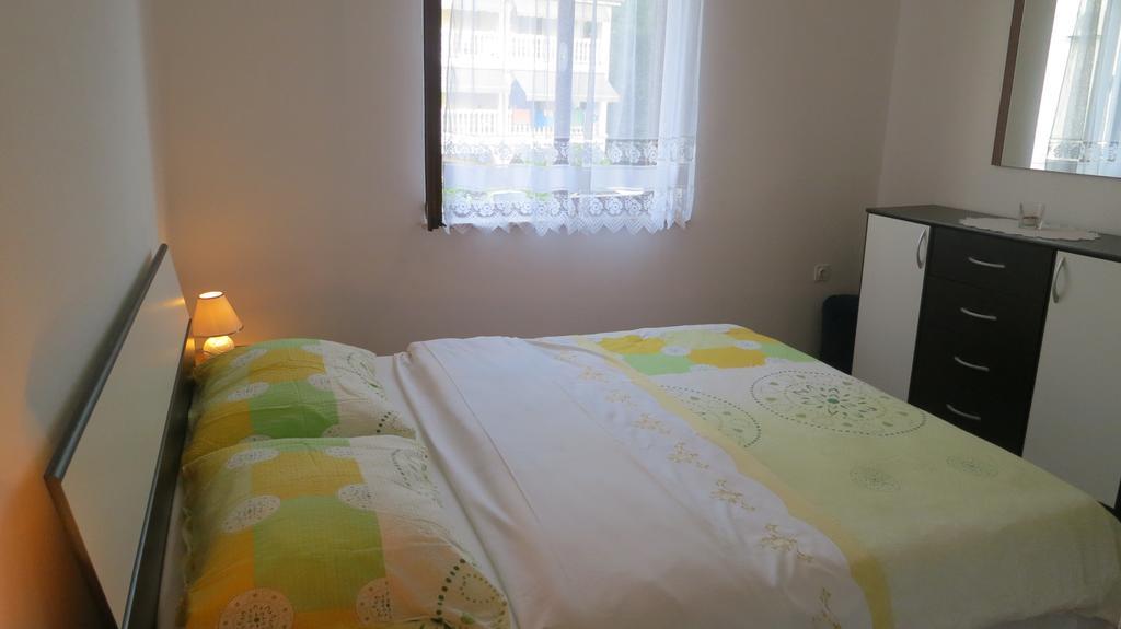 Apartment Josipa Malinska Kültér fotó