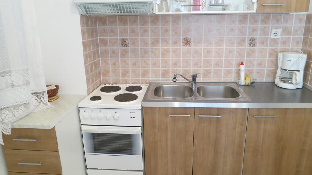 Apartment Josipa Malinska Kültér fotó
